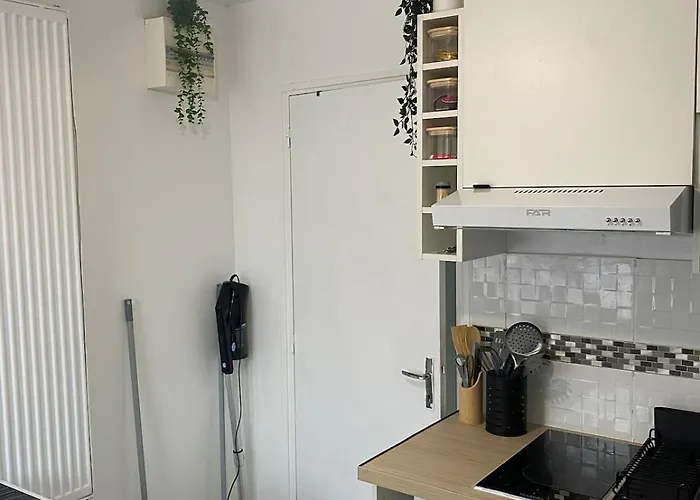 Le Spacieux - T1 Moderne Et Cosy Sainte-Savine