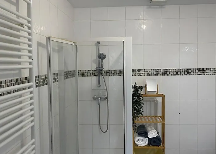 Le Spacieux - T1 Moderne Et Cosy *