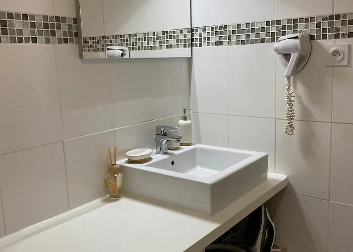 Le Spacieux - T1 Moderne Et Cosy Sainte-Savine